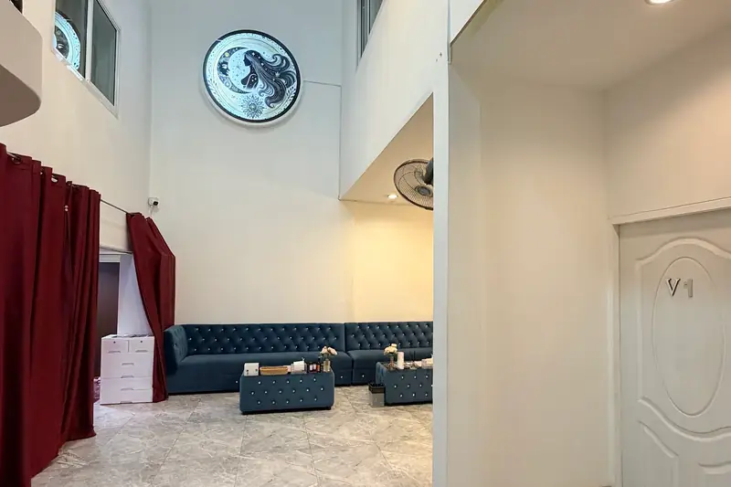 Stella Nuru Massage BKK 店內大廳(阿索克)